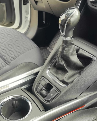 Opel Zafira cena 34900 przebieg: 180200, rok produkcji 2015 z Goniądz małe 529